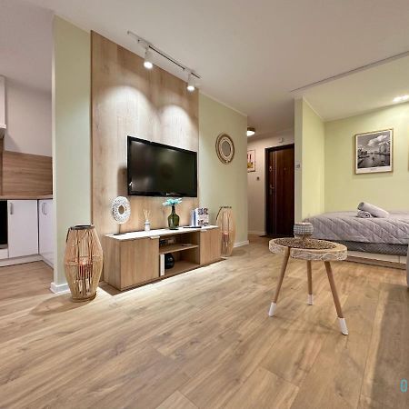 Boho Apartment - 10 Min To Old Town Gdansk,Pkp & Shopping Mall エクステリア 写真