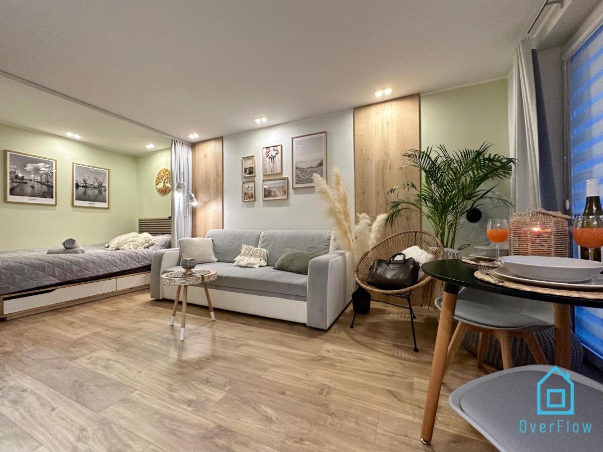 Boho Apartment - 10 Min To Old Town Gdansk,Pkp & Shopping Mall エクステリア 写真